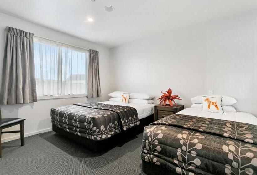 带2个卧室的高级公寓, Acacia Lake View Motel