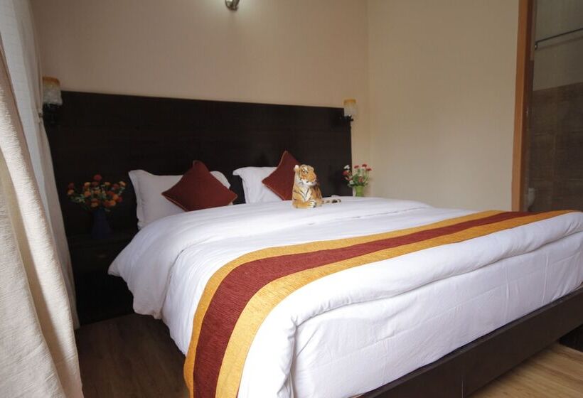 اتاق لوکس, Kathmandu Sunny