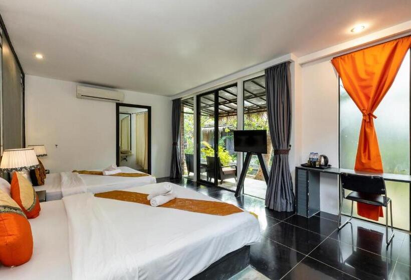 クイーンベッドのデラックスルーム, Maison Gen Angkor