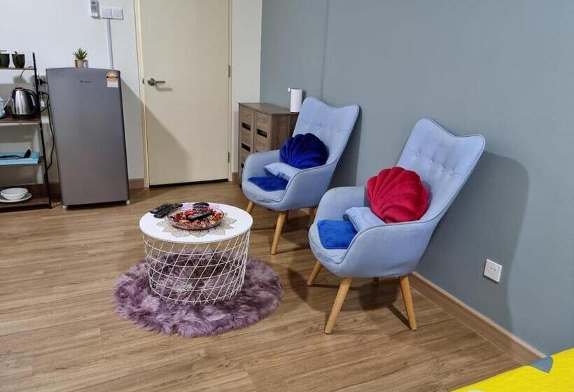 Студия Стандарт, Mlh Premier Suites @ Saville Cheras