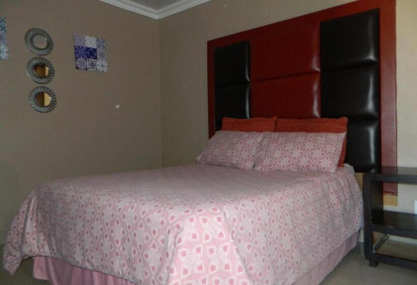 Номер Стандарт, Sgobolo Guest House