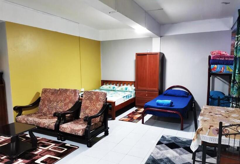 استودیو خانوادگی, Studio Cameron Highlands Mikayla