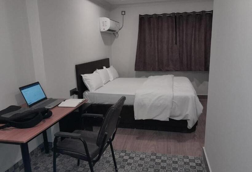 Номер Deluxe, Super Hotel O Dabolim Near Goa International Airport