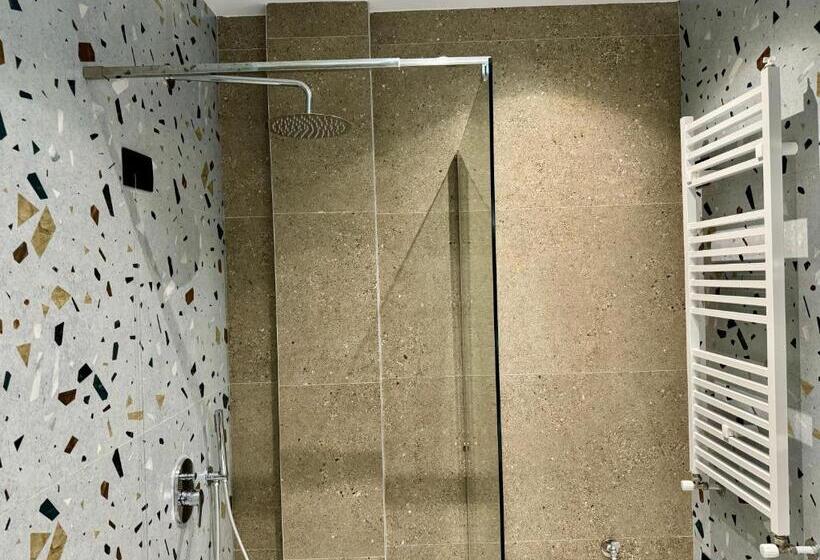 غرفة قياسية مزوَّدة بشُرفة, Residence Inn