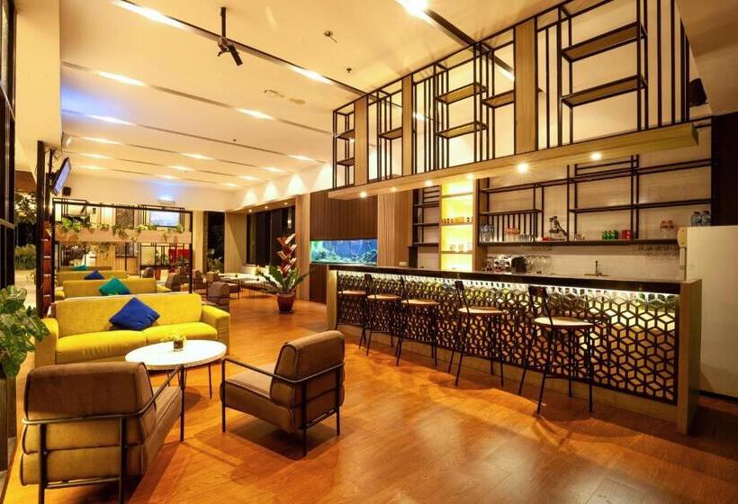 Номер Superior Кровать Кинг, Amani Suite And Apartment Zn41