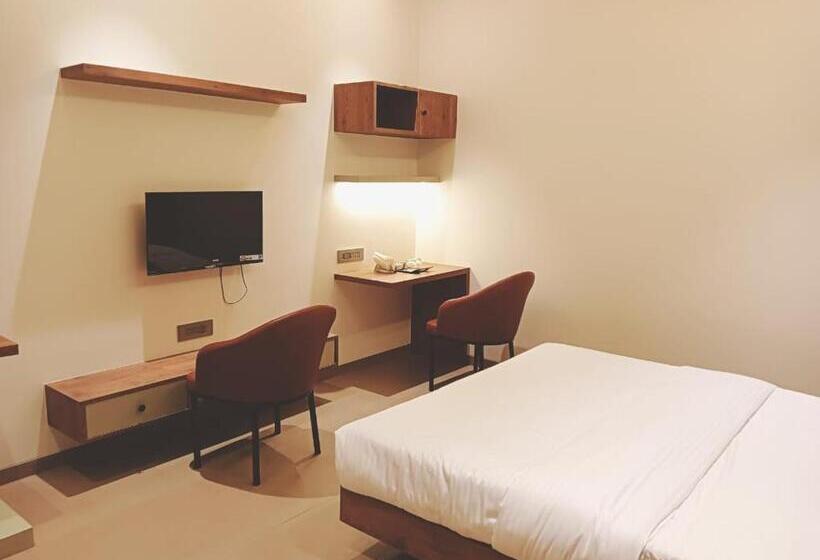 Номер Deluxe, Amar Palace Ahmednagar