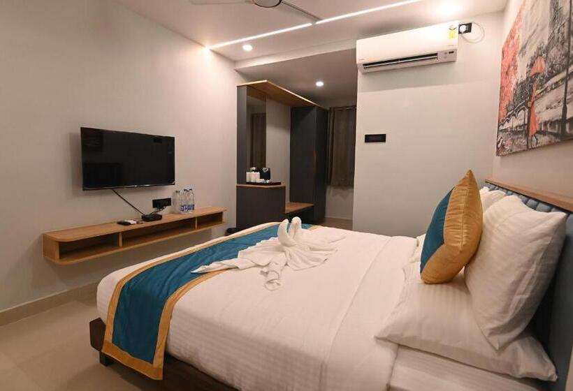 Номер Deluxe, Kp Hotels