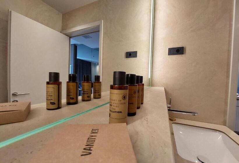 اتاق سوپریور, Tivoli Boutique Inn