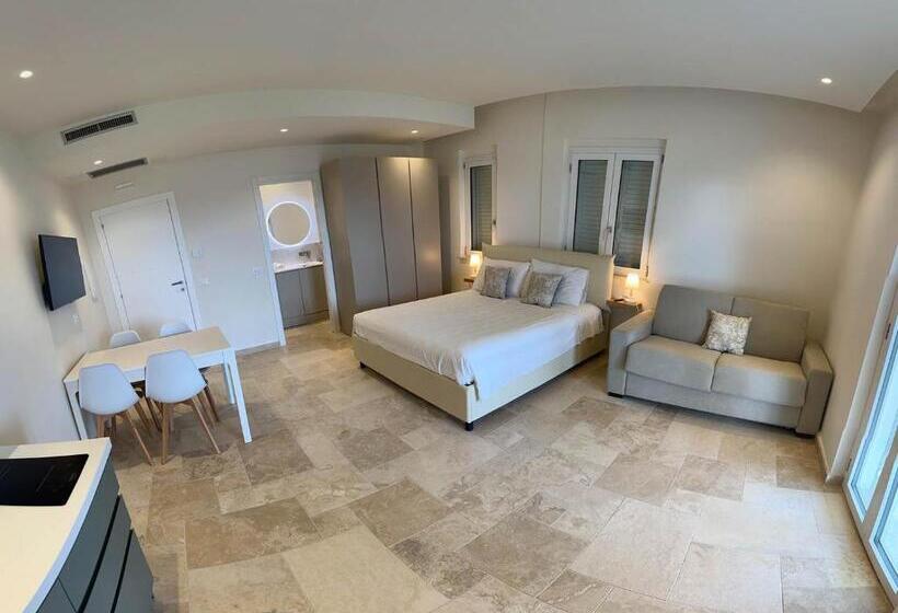 Апартаменты 1 Спальня Вид на Море, Villa Achiropita
