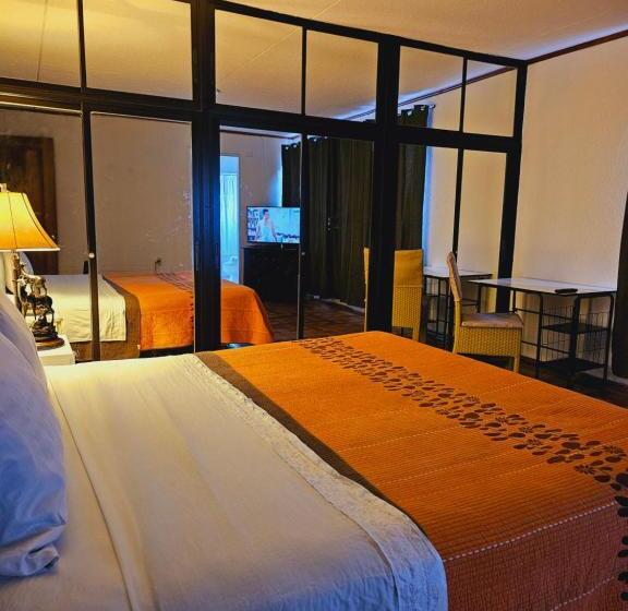 Номер Стандарт, Hostal Montesol