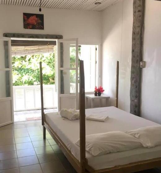 Номер Deluxe Вид на Море, Liberty S Community Lodge And Diving