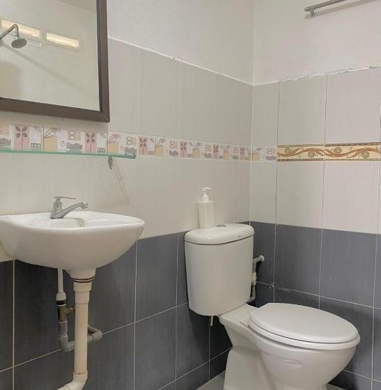 Трехместный Номер Стандарт Вид на Сад, Kurau Stone Chalet