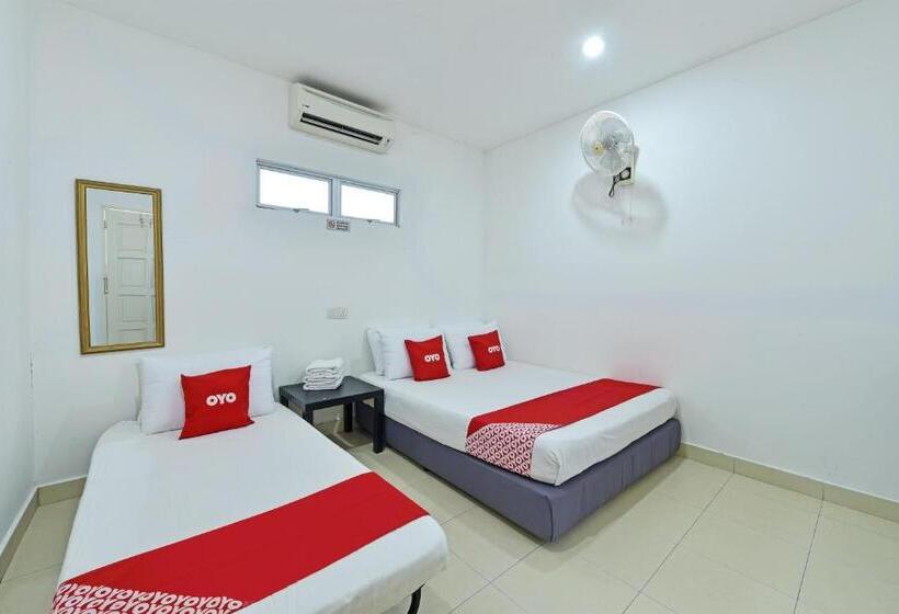 Трехместный Номер Deluxe, Oyo 90879 Eleven Inn