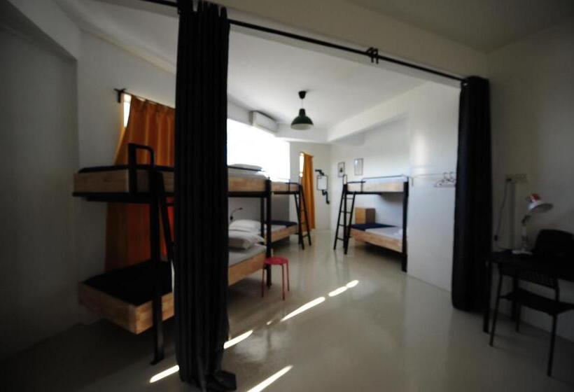 Кровать в Общей Комнате, Im Santai Lodge