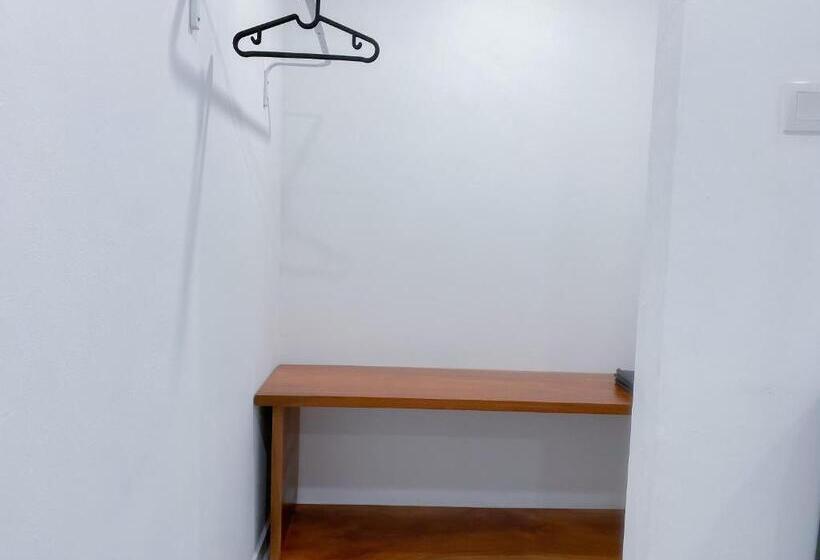 Номер Deluxe, Venice Guest Hostel   Bilik Sahaja