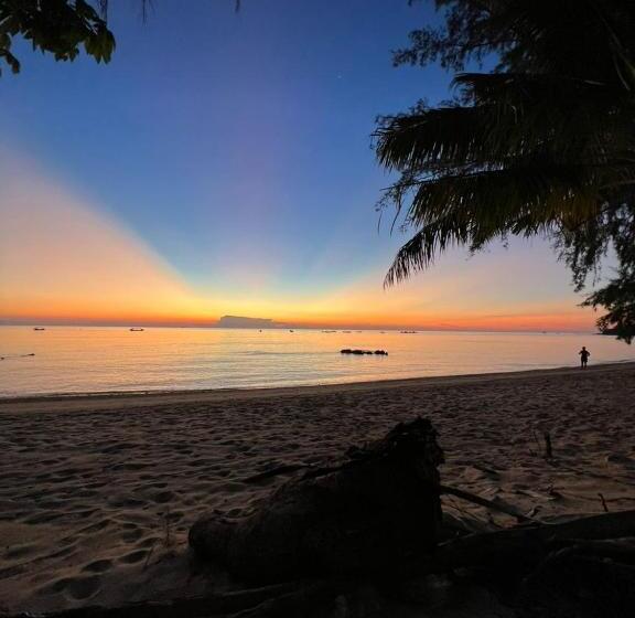 اتاق استاندارد, Dumba Bay Tioman