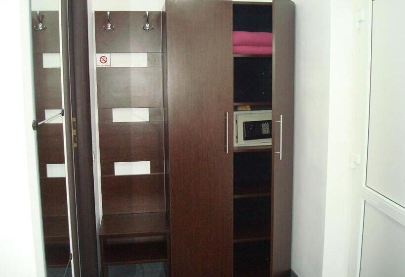 اتاق استاندارد, Pension Oasis