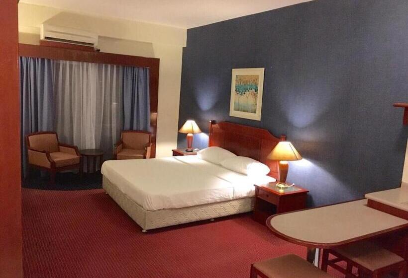 استودیوی لوکس, Rainbow Paradise Beach Resort
