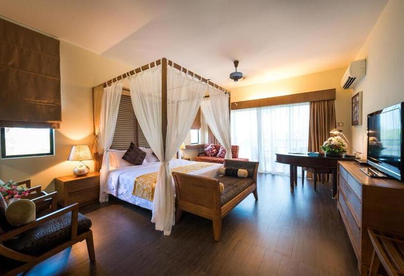 Suite with lake view, Tok Aman Bali Beach Resort @ Beachfront