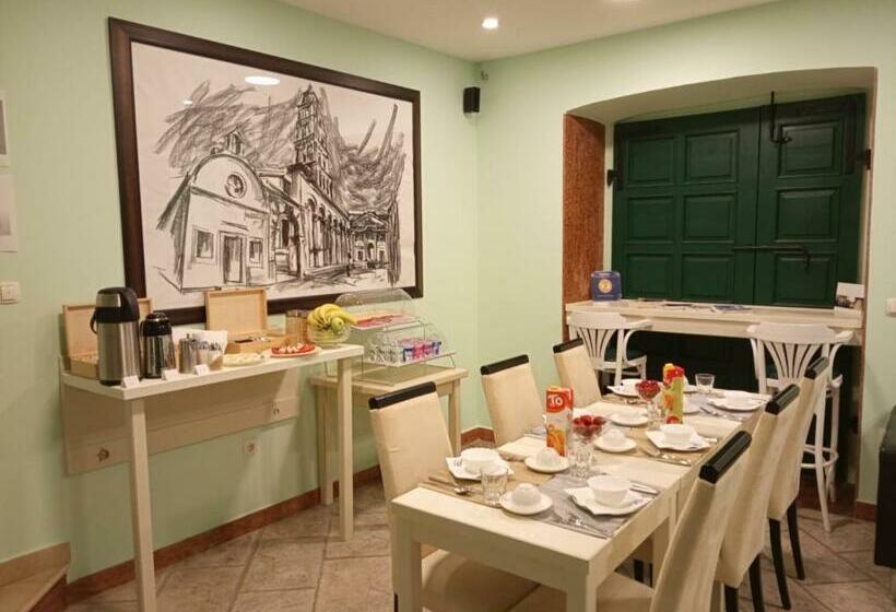 Номер Стандарт, Rooms Toni Palace