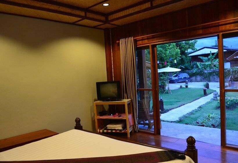 豪华洋房, Baan Aew Pai