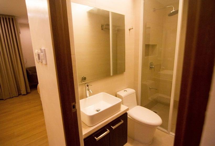 Family Suite, The Reef Hotel And Residences