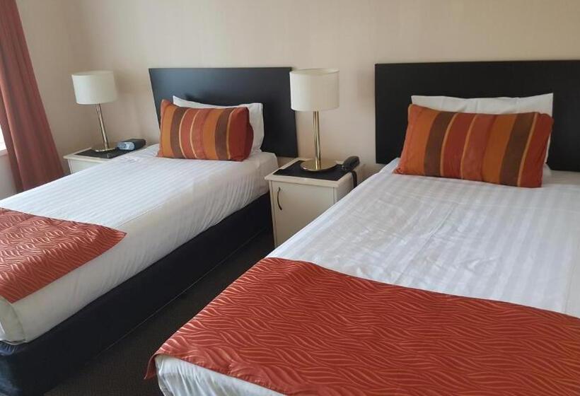 Номер Стандарт, Centre Point Midcity Motor Inn