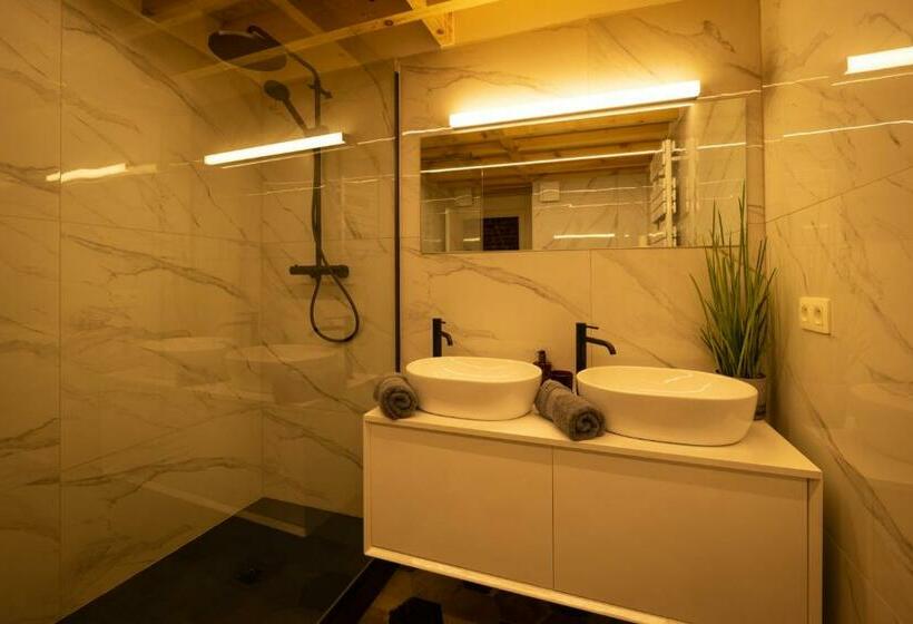 خانه 4 خوابه, B&b Haspenhoeve