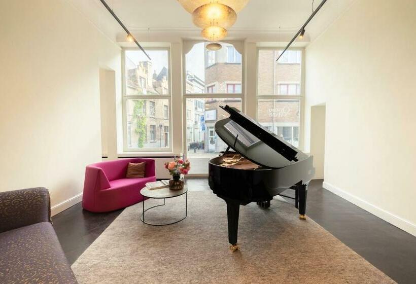 Номер Deluxe Кровать Кинг, B&b Kwaadham 52   Music Hotel Ghent