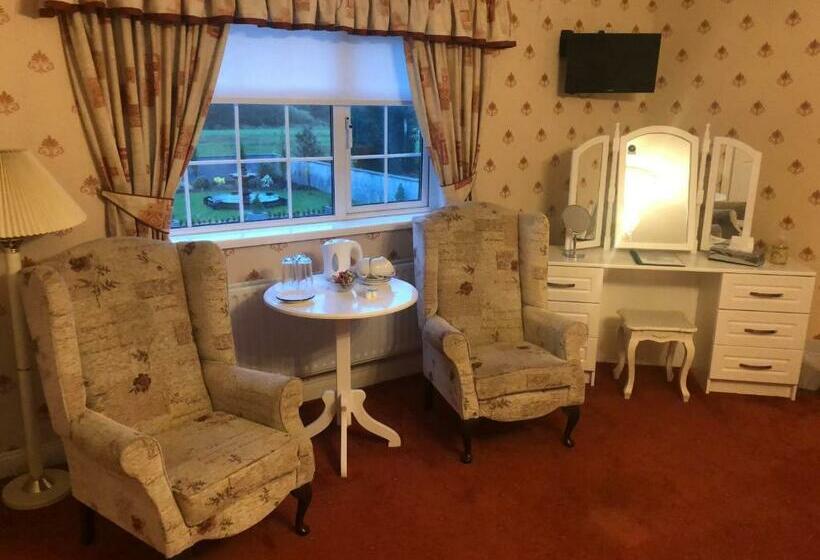 スタンダードトリプルルーム, Meadowside B&b