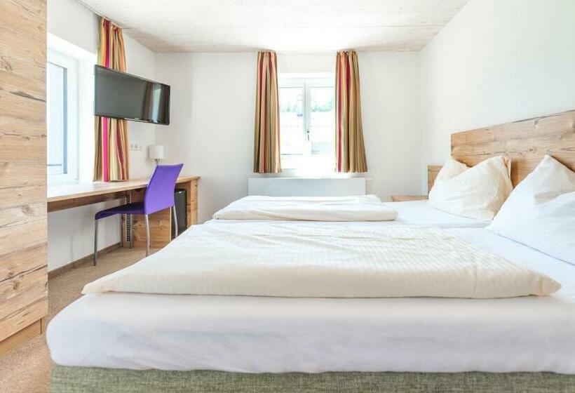 Номер Комфорт, Motel Engel   Self Checkin