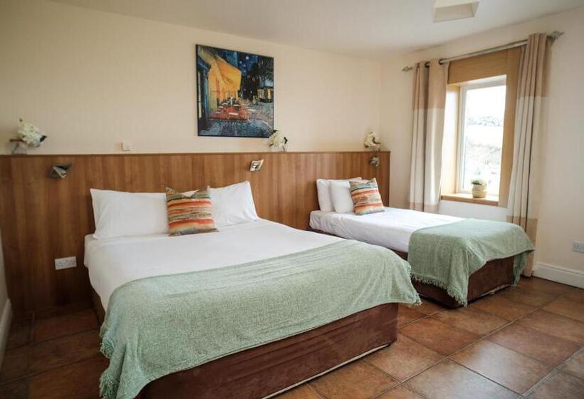 Семейный Номер, The Lodge Doolin
