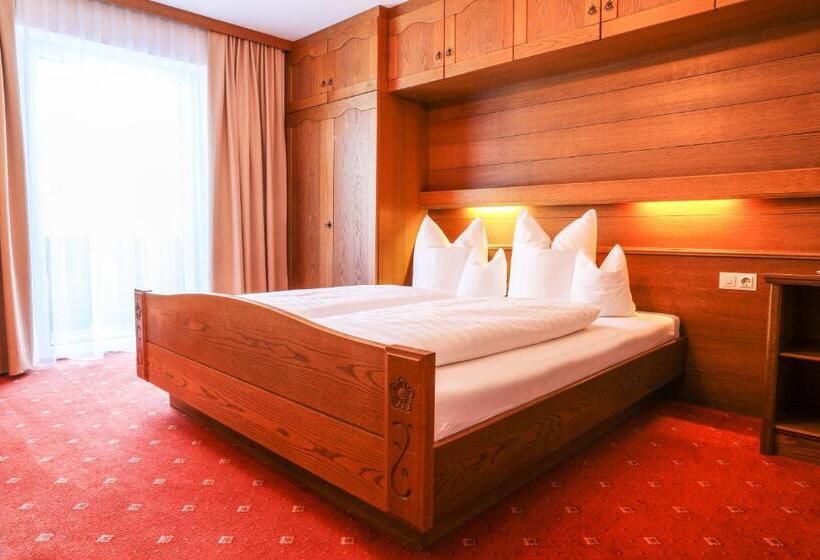 Номер Комфорт, Berghotel Rasis