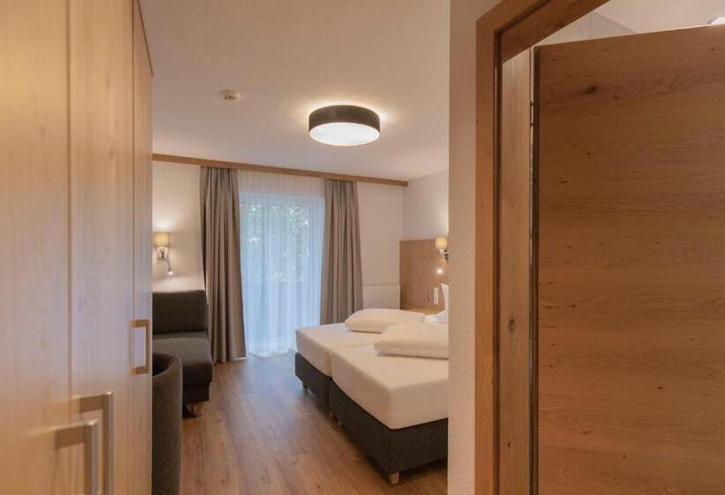 Номер Стандарт, Berghotel Rasis