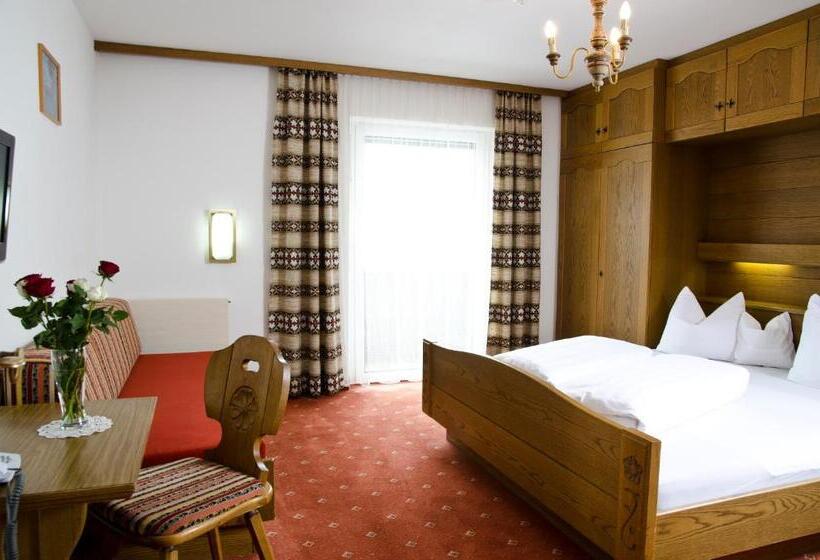 شقة غرفتين, Berghotel Rasis