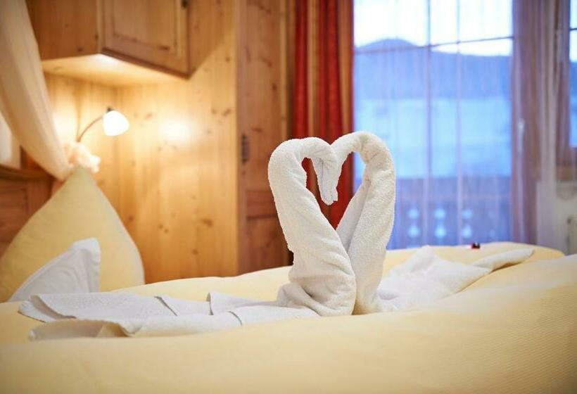 اتاق استاندارد, Gourmet Hotel Grünwald