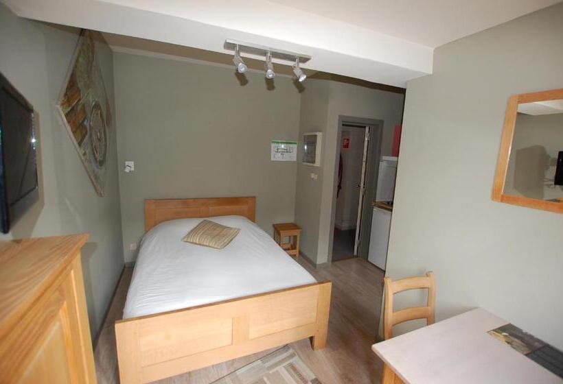 Номер Стандарт с Террасой, Piano 2   Mont St Guibert   Louvain La Neuve