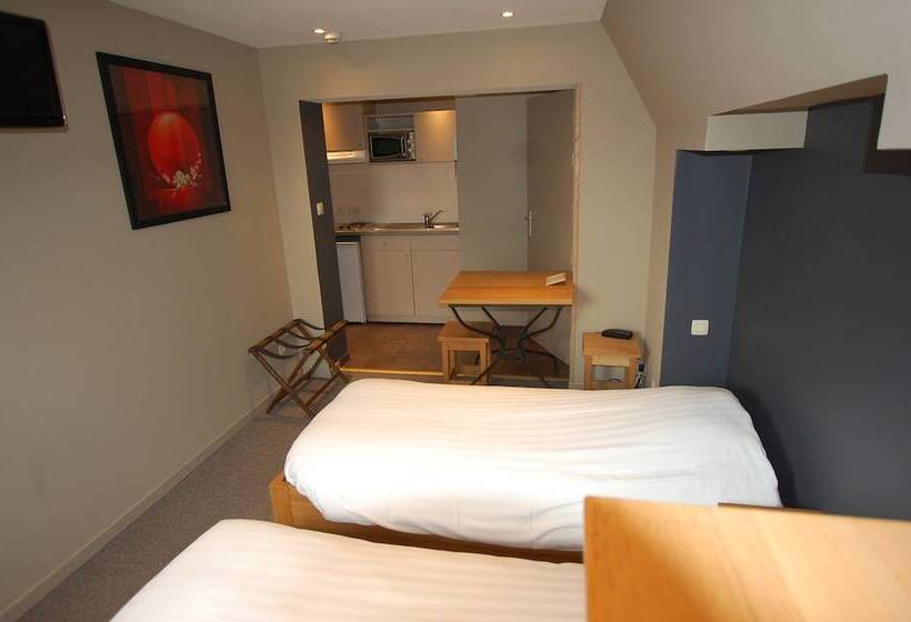 Номер Стандарт, Piano 2   Mont St Guibert   Louvain La Neuve