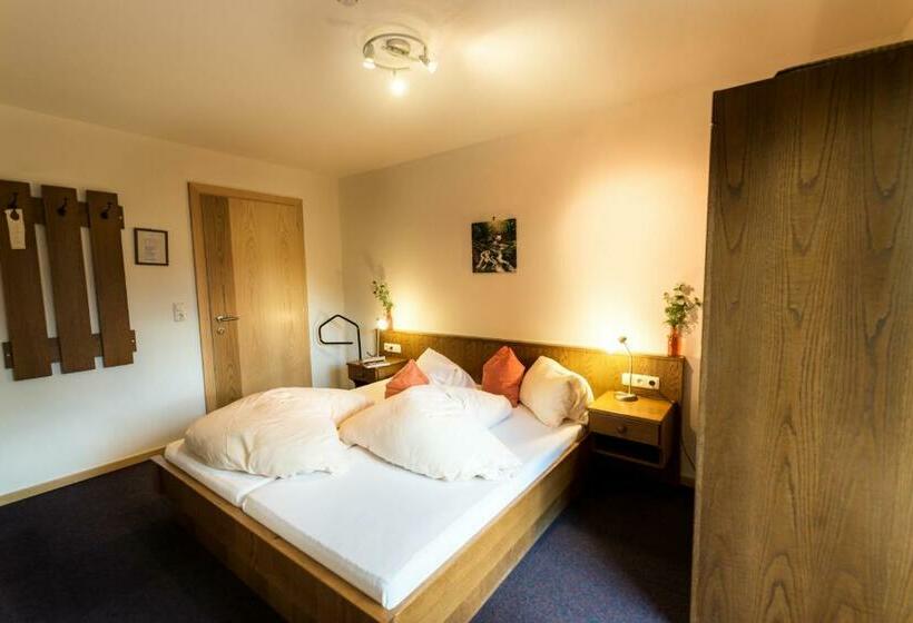 Номер Стандарт, Quality Hosts Arlberg Hotel Gasthof Freisleben