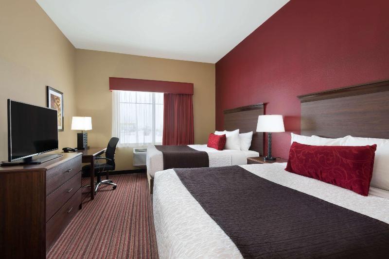 장애인을 위한 스위트, Best Western Plus Hudson Hotel & Suites