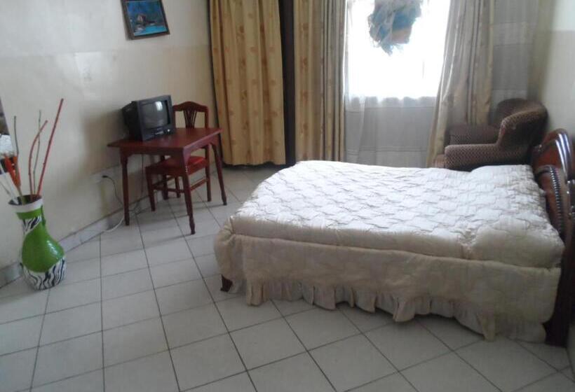 اتاق استاندارد با بالکن, Riversand Hotel With Lake Views,accra Street,kisumu,kenya