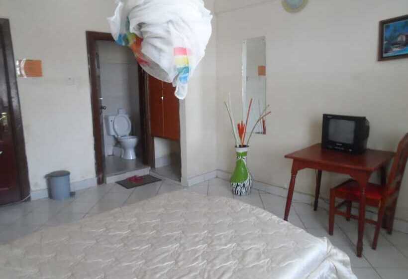 اتاق استاندارد سه نفره, Riversand Hotel With Lake Views,accra Street,kisumu,kenya