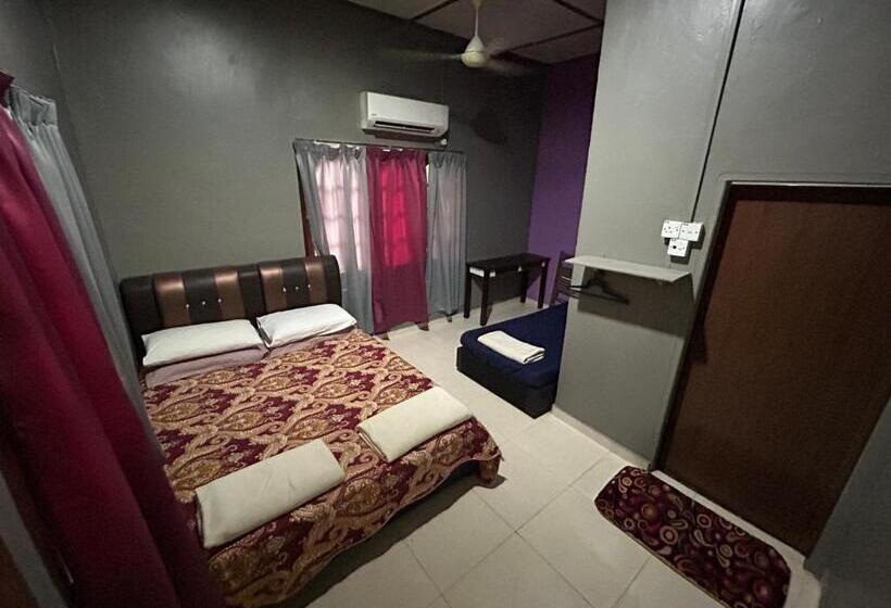 Номер Стандарт Трехместный, Dtahan Motel Taman Negara