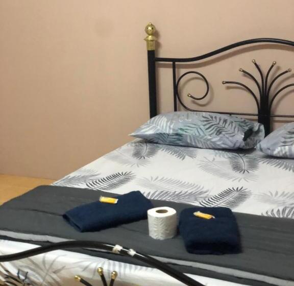 Апартаменты 3 Спальни, Dtahan Motel Taman Negara