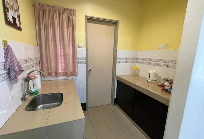 Апартаменты 2 Спальни, Glory Beach Resort Port Dickson Negeri Sembilan
