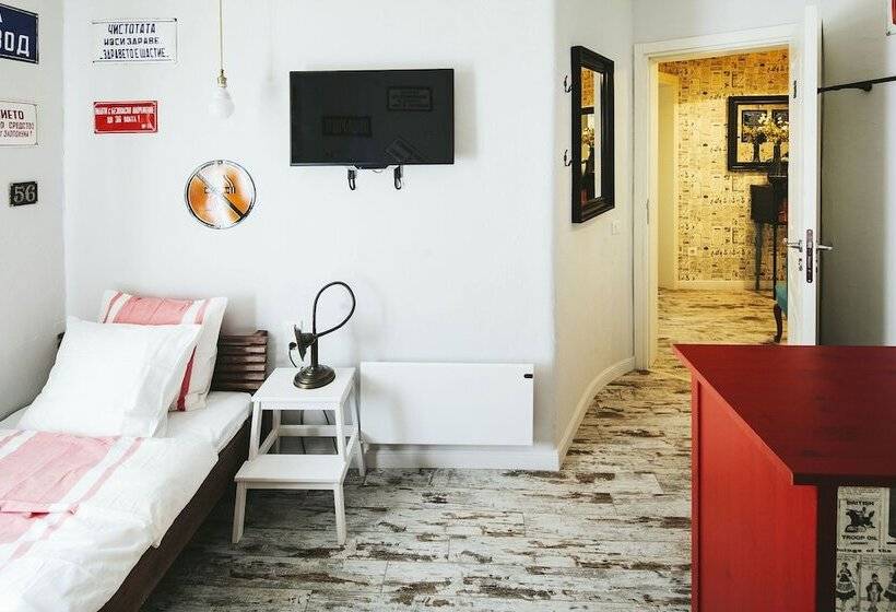 Трехместный Номер Стандарт Совместная Ванная, 5 Vintage Guest House