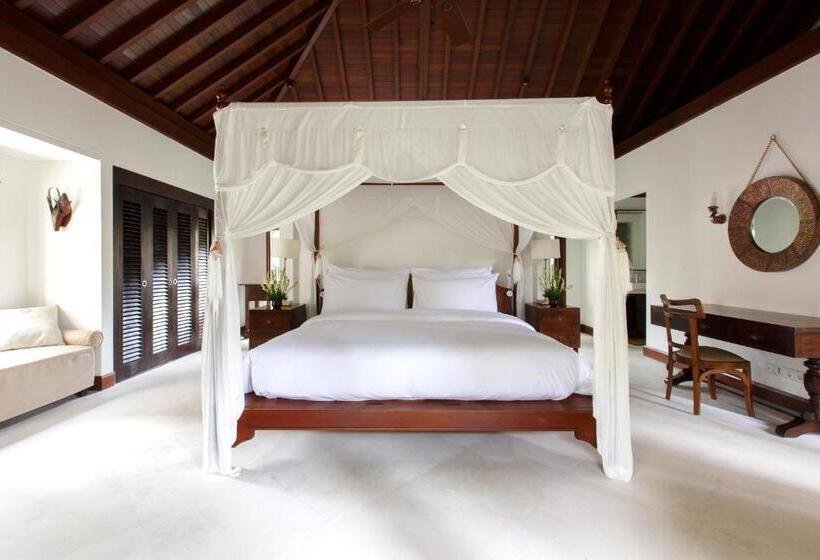 Вилла 3 Спальни, The Ungasan Clifftop Resort