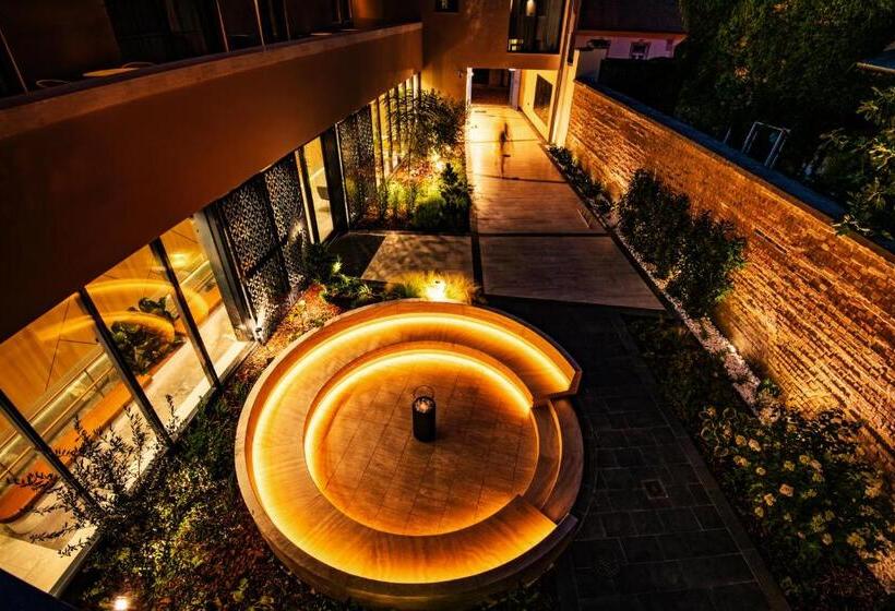 Люкс Вид на Реку, Villa Gran