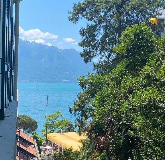 Номер Стандарт Вид на Сад, Chambre Double Montreux Centre Vue Lac