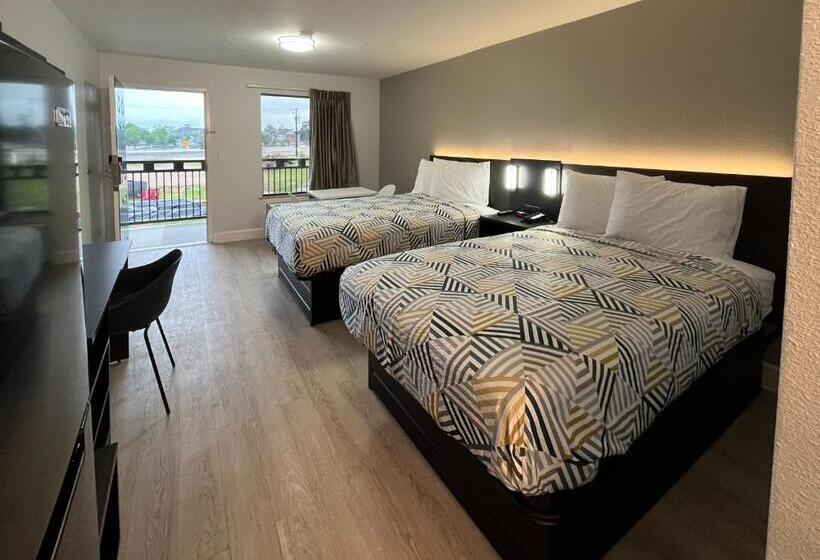 Четырехместный Номер Стандарт, Studio 6 Conroe, Tx